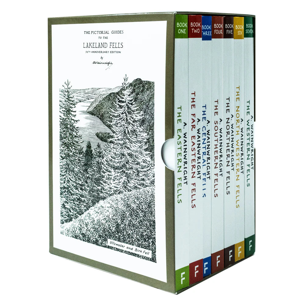 洋書 THE COMPLETE PICTORIAL GUIDES Wainwright The Complete Pictorial Guides: A Reader's Edition - Wainwright